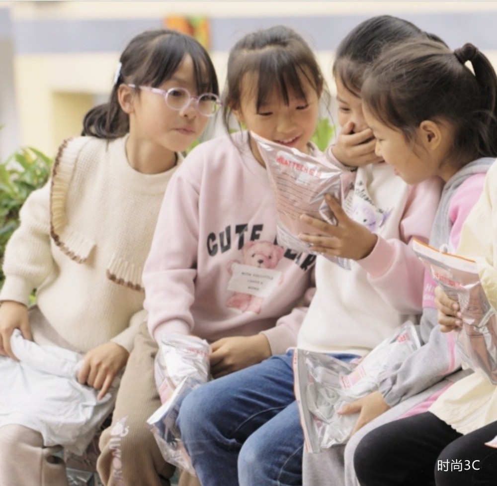 优衣库六展进博举办可持续发展论坛，传递温暖 回馈社会