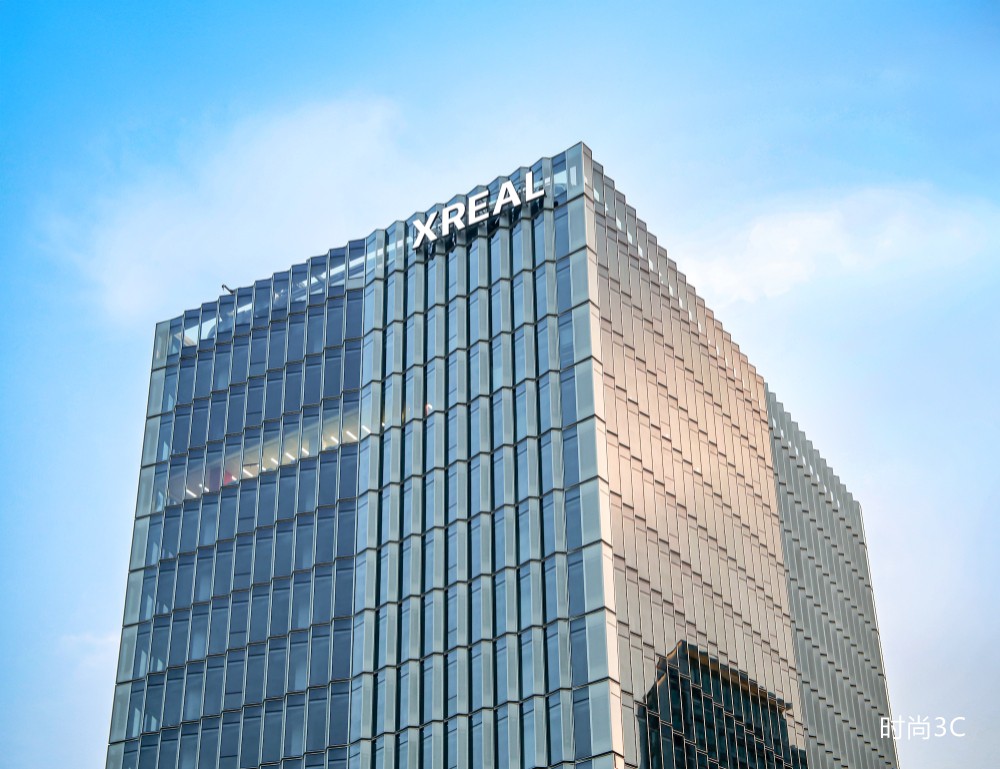 XREAL递表港交所：营收、毛利与新品路线图首次系统公开